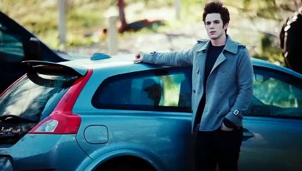 Os Vampiros que se Mordam Trailer Original