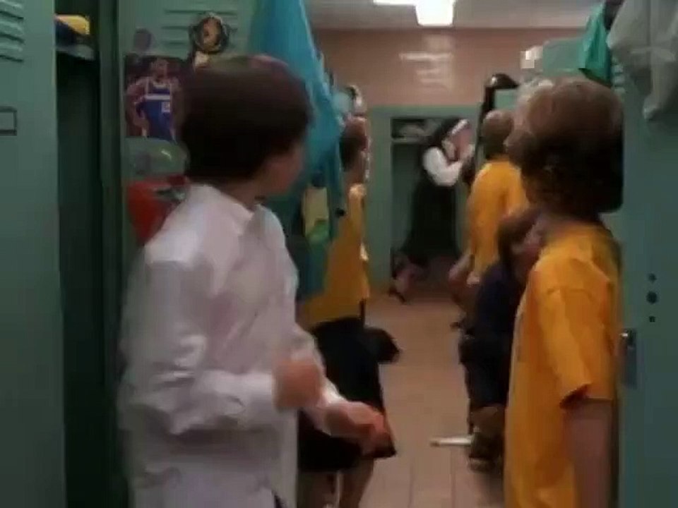 Los primeros amigos Tráiler VO