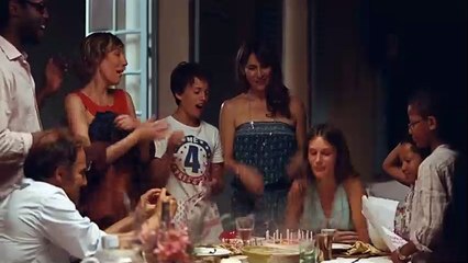 Joven y bonita Tráiler (2) VO