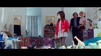 ¿Qué hacemos con Maisie? Tráiler VO