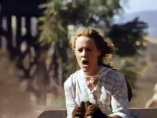 Cuatro mujeres y un destino Tráiler VO