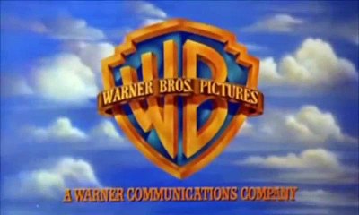 Por encima de la ley Tráiler VO