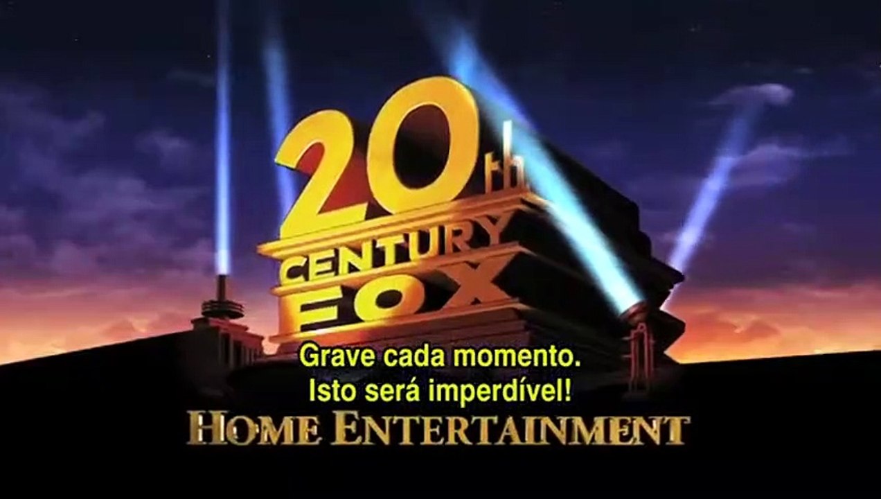 30 Noites de Atividade Paranormal com a Filha dos Homens que não Amavam as Mulheres Trailer Legendado