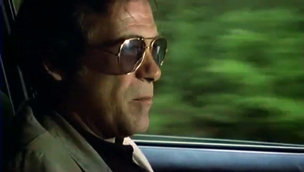 Miedo en la ciudad de los muertos vivientes Tráiler VO