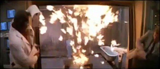 Ojos de fuego Tráiler VO