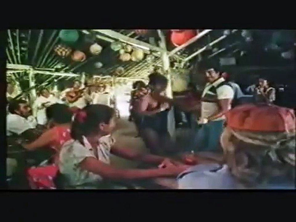 El cazador de tiburones Tráiler VO