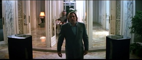 Demasiado bella para ti Tráiler VO