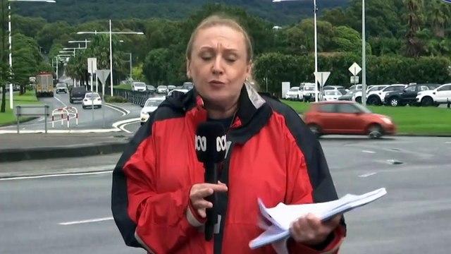 Heavy rain causes major traffic delays in NSW's Illawarra region