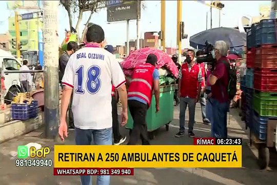 Rímac: fiscalizadores retiran a más de 250 ambulantes de la Av. Caquetá