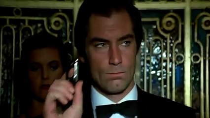 Tudo ou Nada: A História Desconhecida de 007 Trailer Original