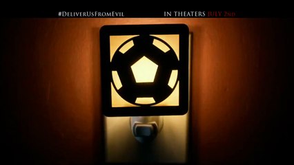 Livrai-nos do Mal Comercial de TV (1) Original