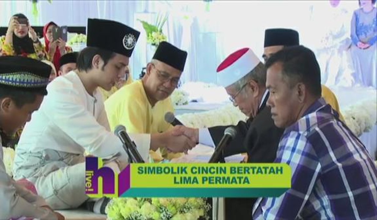 Simbolik cincin bertatah lima permata