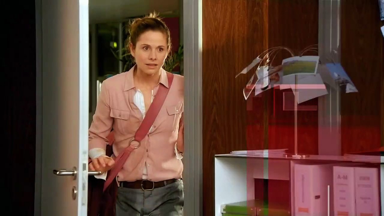 Secretaria en apuros Tráiler VO