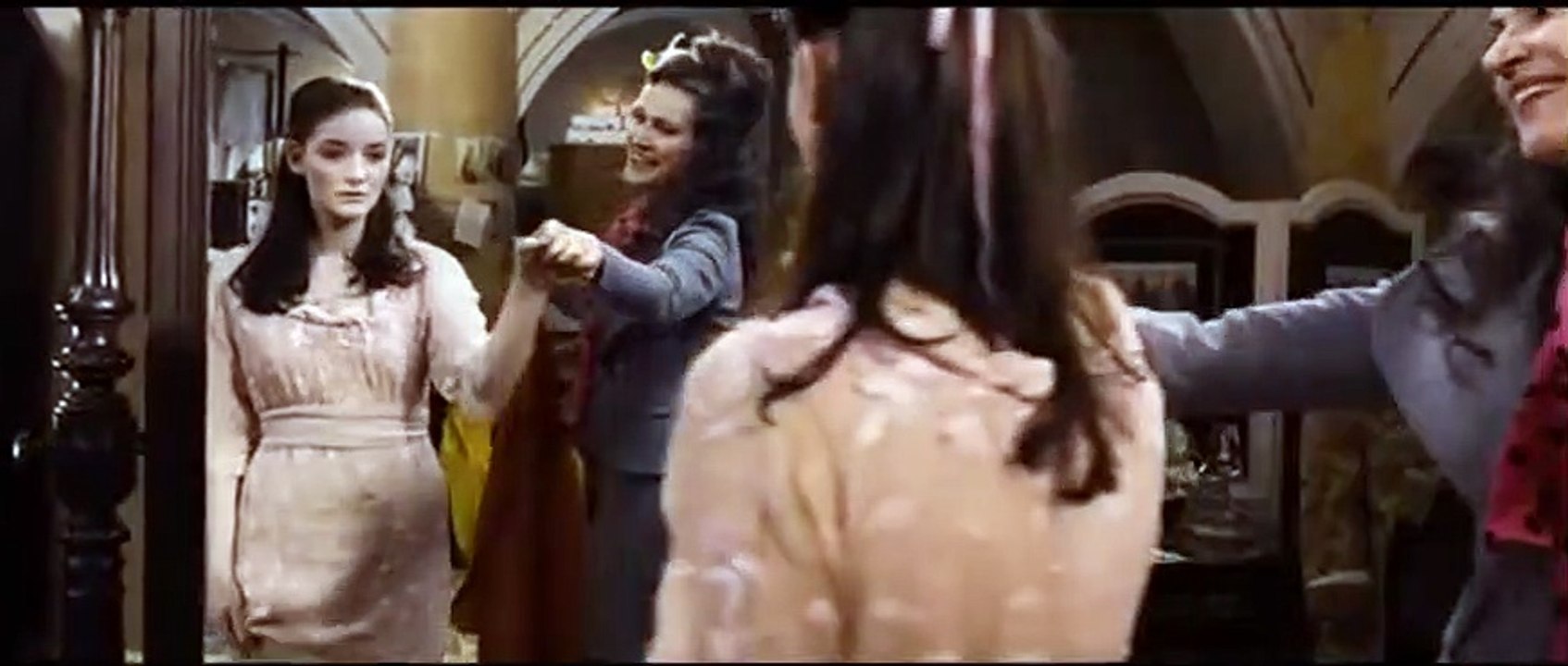 Rubinrot Trailer Original