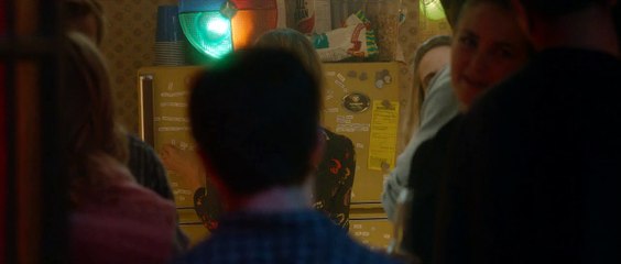 Amigos de más Clip