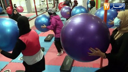 باتنة: العنصر النسوي يقتحم عالم الرياضة بحثا عن الرشاقة والنحافة