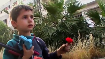 Água Prateada, Um Autorretrato da Síria Clipe Original