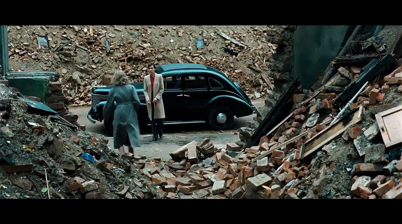 Phoenix Tráiler (2) VO