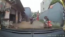 Terekam Media Kamera, Dashcam Kamera Mobil di Jalan Eps.3592