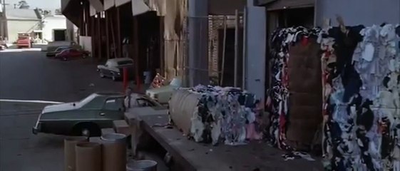 Fronteira da Violência Clipe (2) Dublado
