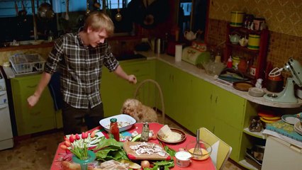 Please Like Me - season 3 Teaser VO