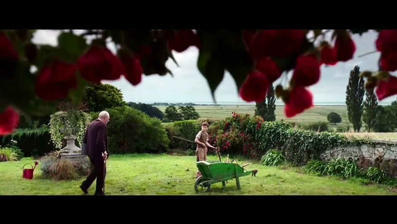 Mr. Holmes Clip