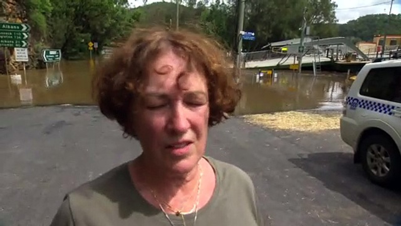 Flood-stranded residents in Wisemans Ferry courtesy of SES | March 8, 2022 | Hawkesbury Gazette