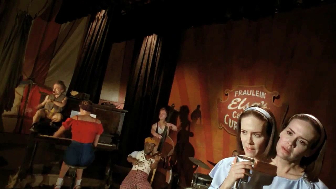 American Horror Story Freak Show Trailer Nacional