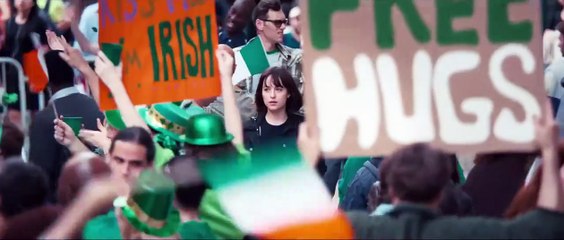 Mejor... solteras Tráiler