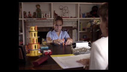 Juana a los 12 Tráiler