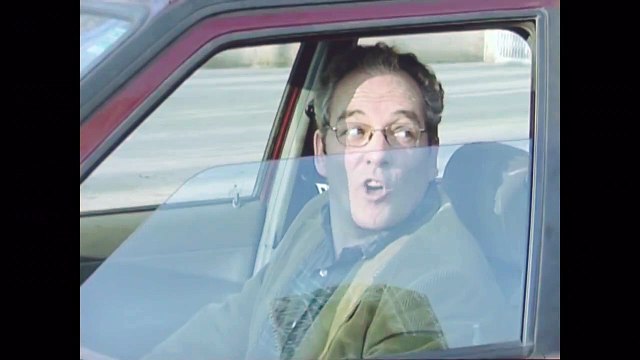 Transeúntes Tráiler