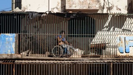 Branco Sai, Preto Fica Trailer (2)