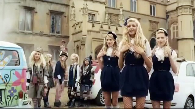 Escola para Garotas Bonitas e Piradas 2 Trailer Original