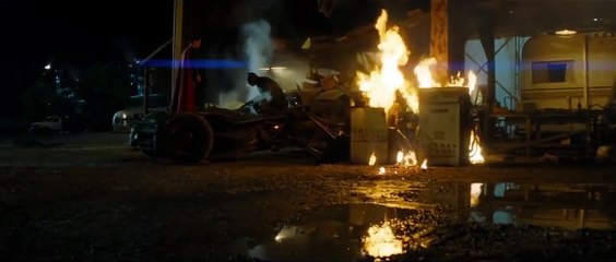 Batman v Superman: El amanecer de la justicia Clip VO