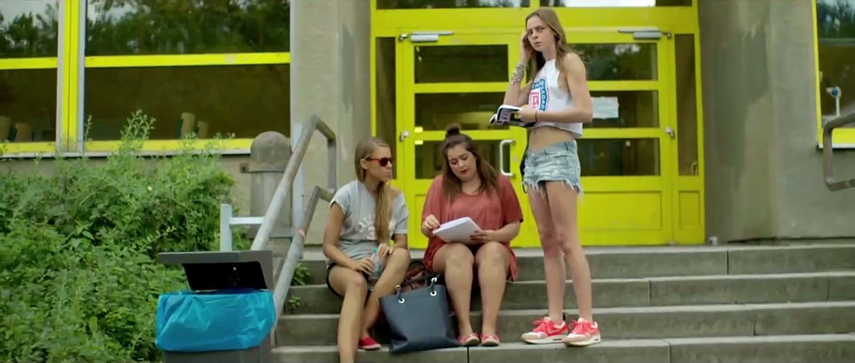 Der Nachtmahr: Seu Pior Pesadelo Trailer Legendado