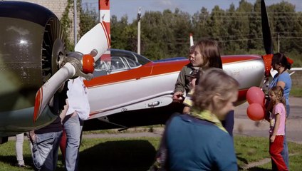 El verano de Sangaile Tráiler VO