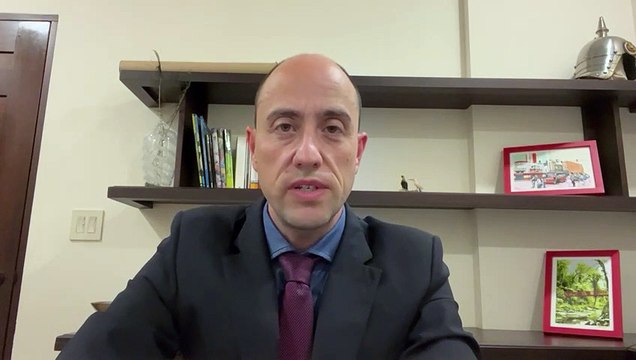 ext-reacción Cámara de Comercio Ley de empleo público-070322