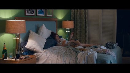 Mike y Dave buscan rollo serio Clip (2) VO