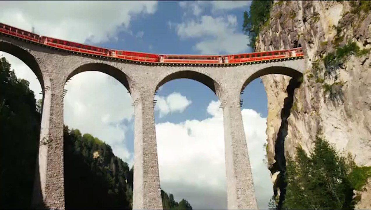 Kaminski e eu Trailer Original