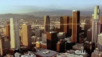 Supergirl - season 2 Teaser (2) VO