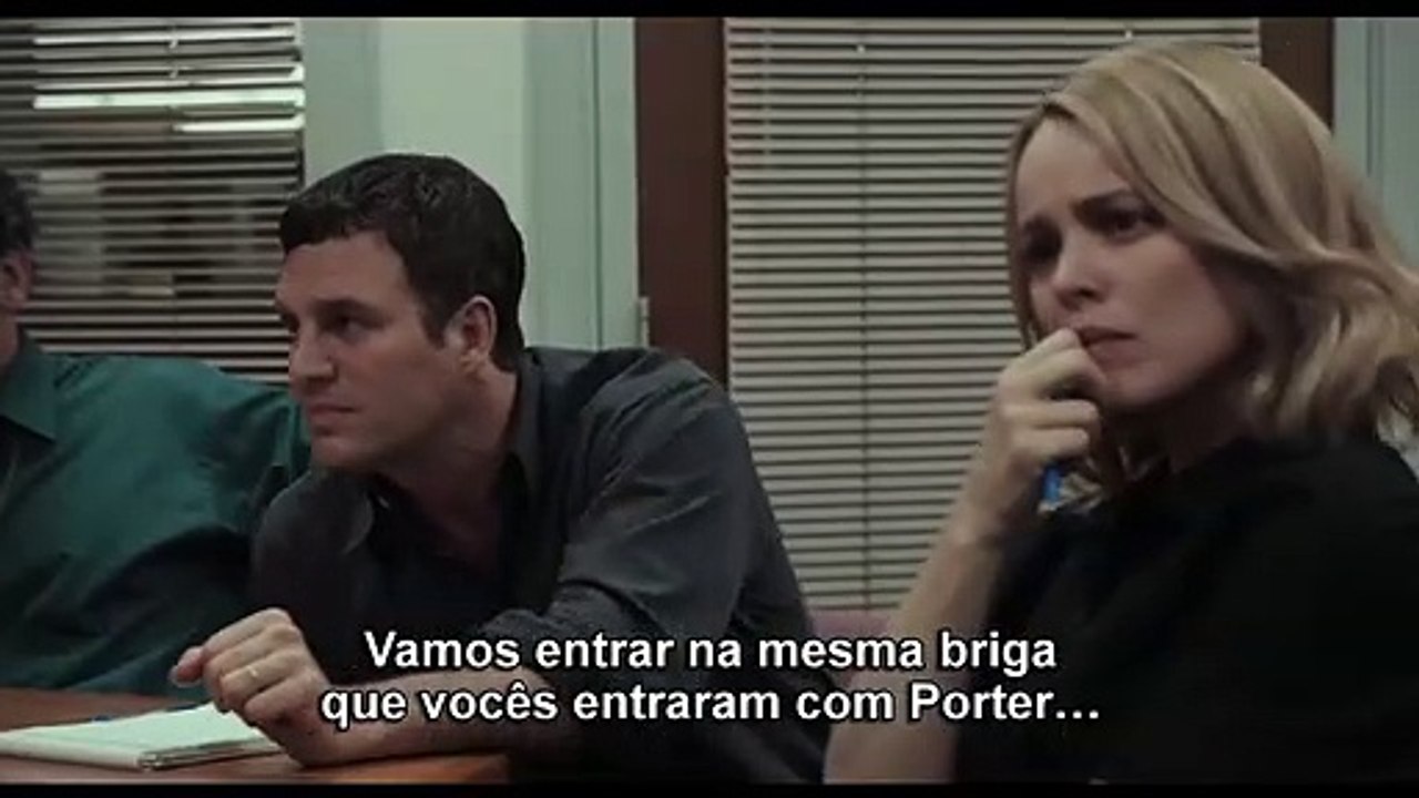 Spotlight – Segredos Revelados Clipe Legendado (3) Atrás do Sistema