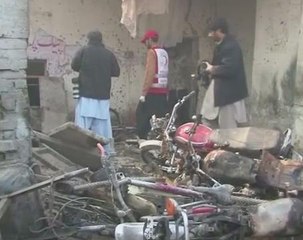 At least 10 killed in Pakistan suicide blast