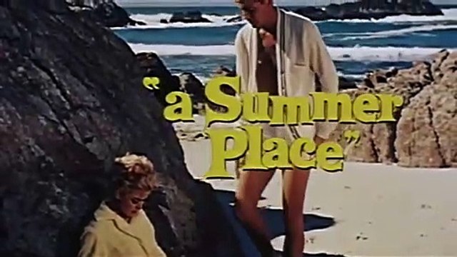 En una isla tranquila al Sur Tráiler VO