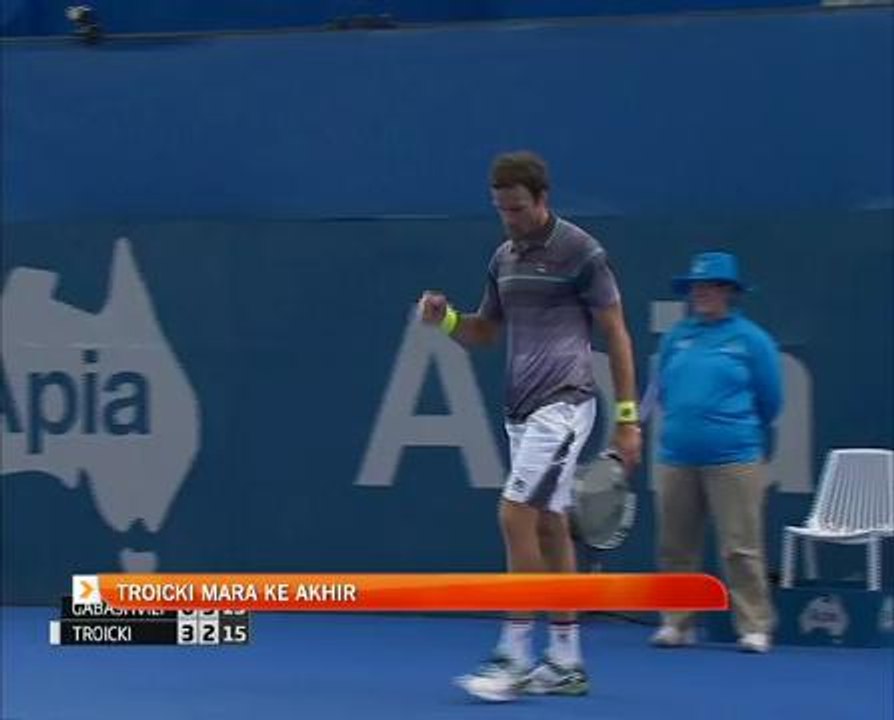 Tenis Antarabangsa Sydney: Troicki mara ke akhir