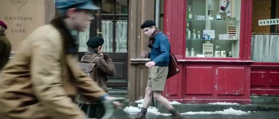 Una bolsa de canicas Tráiler (2) VO