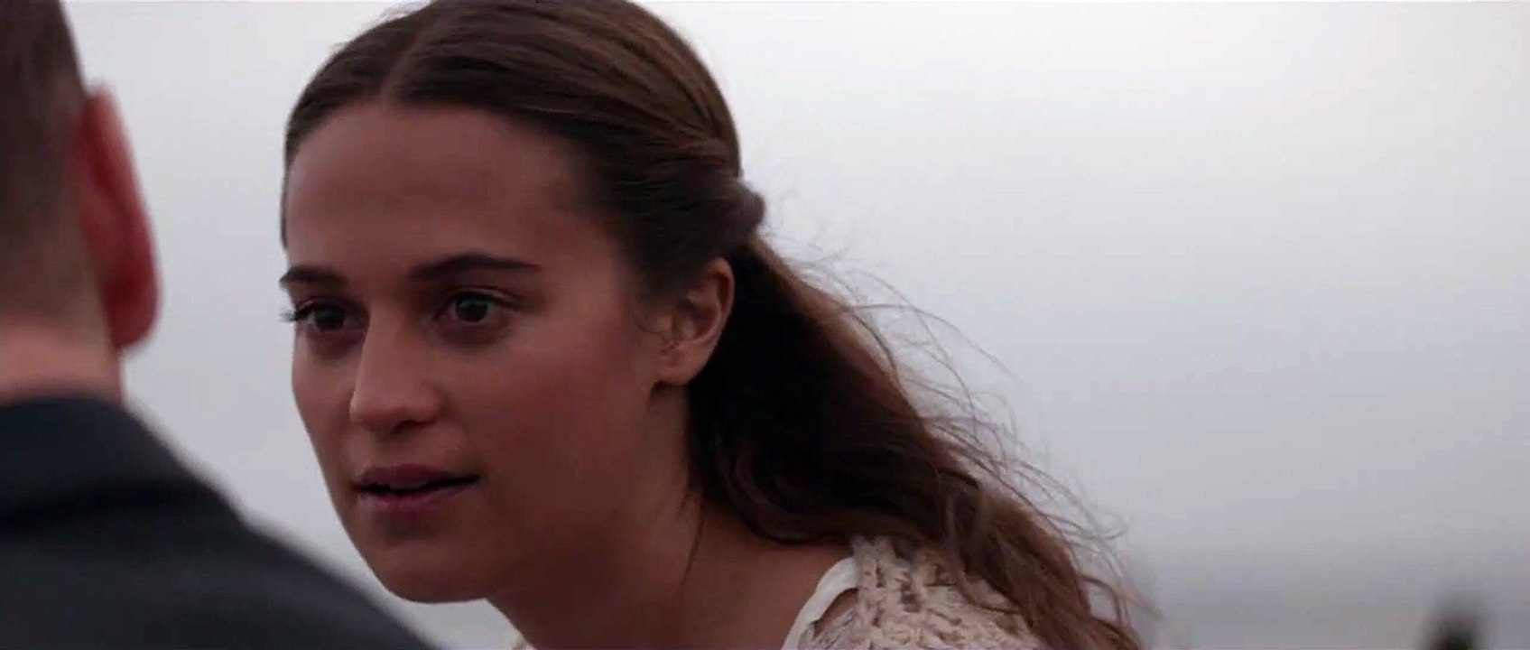 La luz entre los océanos Clip