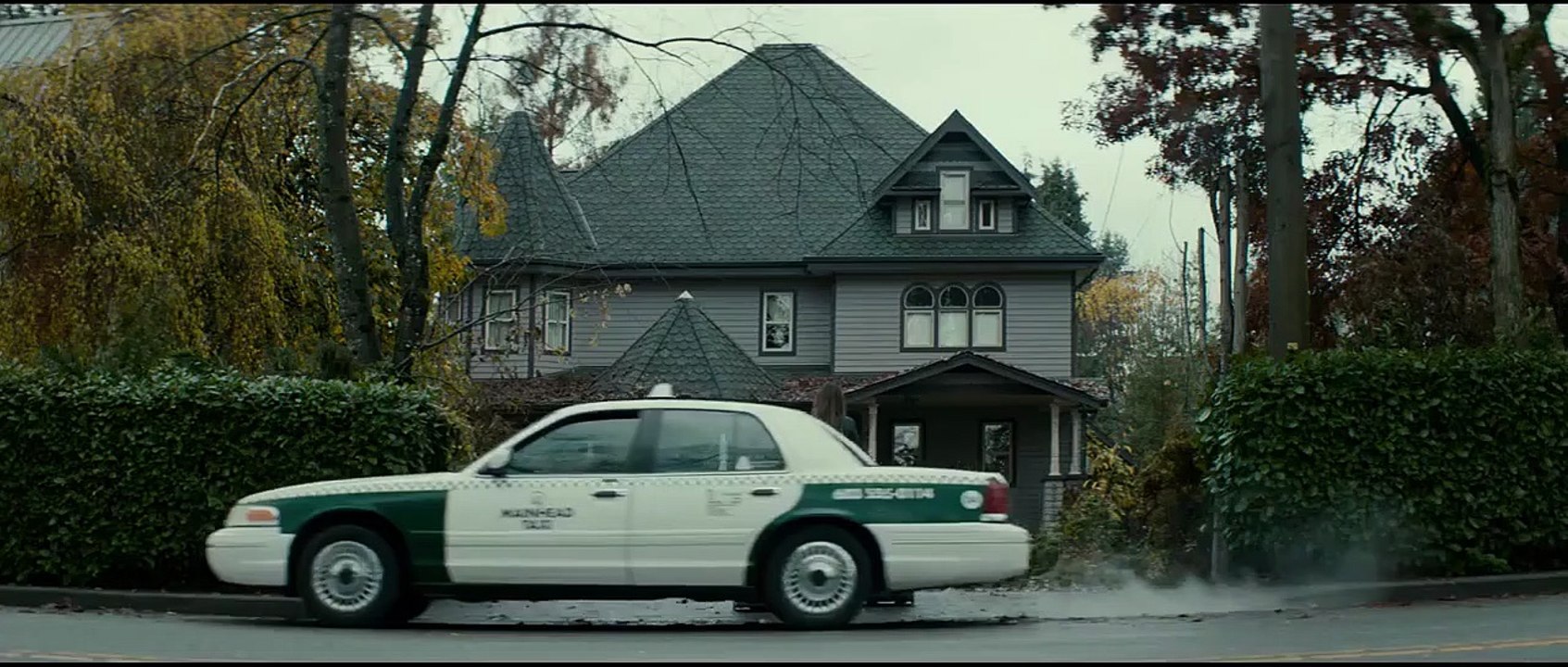 Colossal Tráiler VO