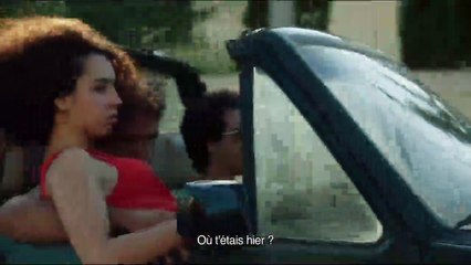 Assim Que Abro Meus Olhos Trailer Original