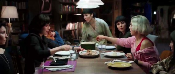 Siete hermanas Tráiler