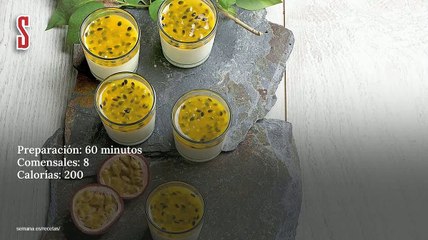 Vídeo Receta: Pannacotta con coulis de fruta de la pasión